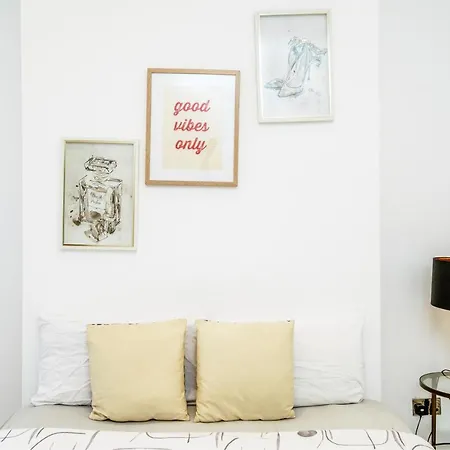 Modern 2 Bed Apartment Close To Westfield Stratford Mall With Garden London Exterior foto